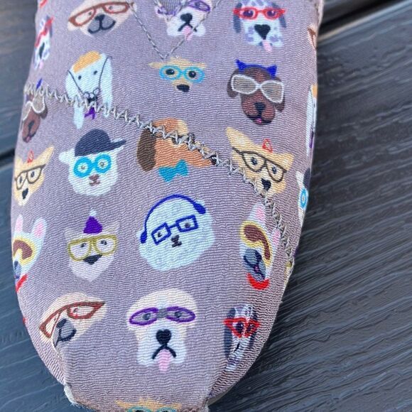 BOB’S from SKECHERS Dog Print Canvas Slip On Memory Foam Shoes Sz 7.5 - Picture 5 of 9